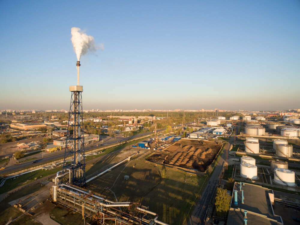 Dos modelos energéticos en tensión